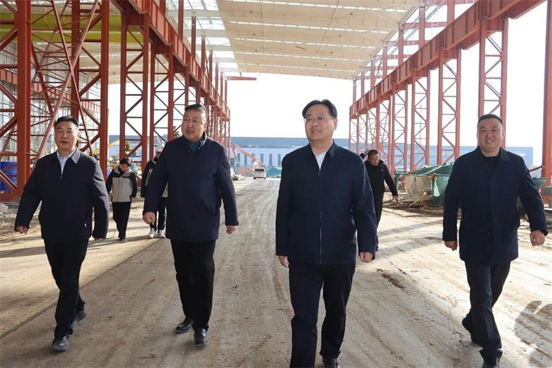 鞏義市委書記、市長郭程明蒞臨明泰鋁業(yè)慰問一線員工